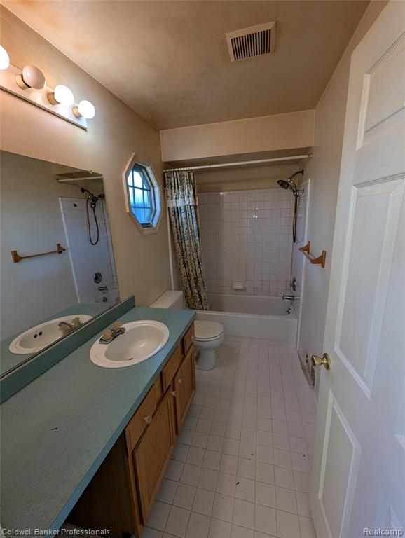 7896 Rivergate Drive, 19, Westland, MI — Photo 24