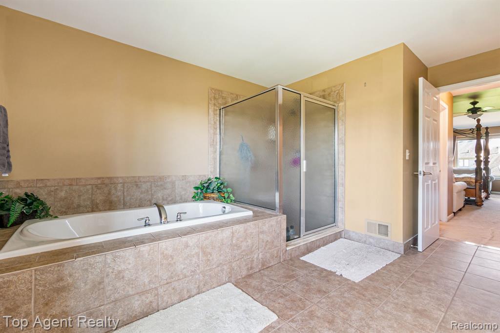 48869 Woodson Way, Canton, MI 48187 — Photo 22