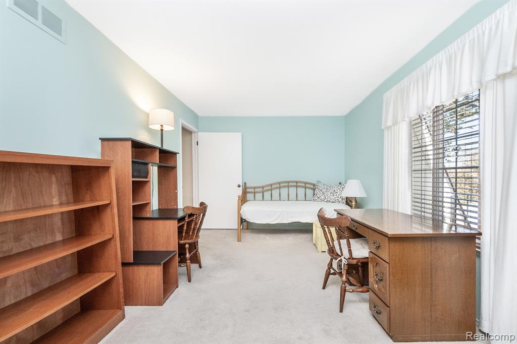 1814 WICKHAM Street, Royal Oak, MI 48073 — Photo 32