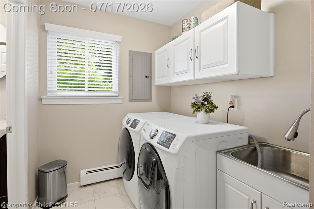 5569 Tadworth Place, West Bloomfield, MI — Photo 20