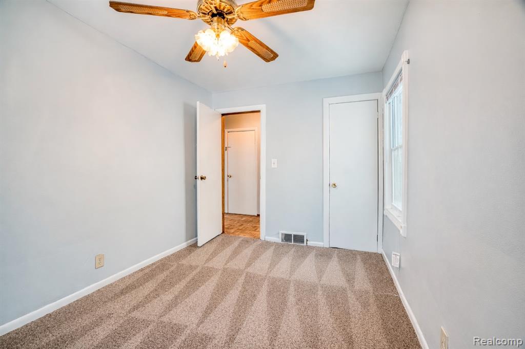 419 W Bernhard Avenue, Hazel Park, MI 48030 — Photo 14