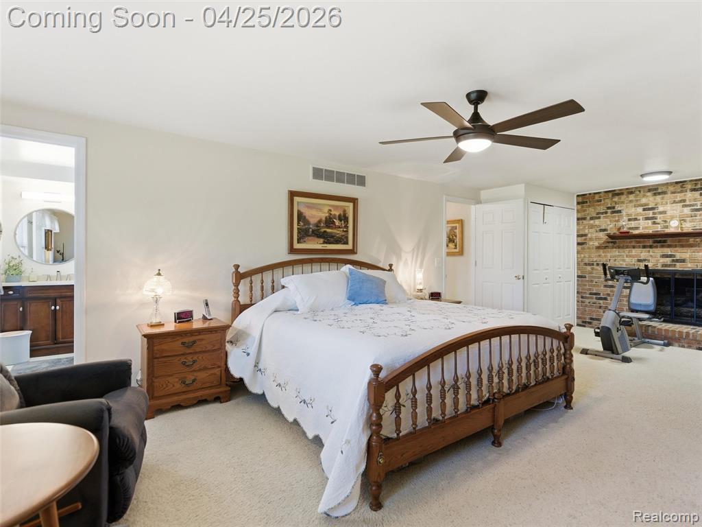 39001 Chartier Street, Harrison Township, MI — Photo 31