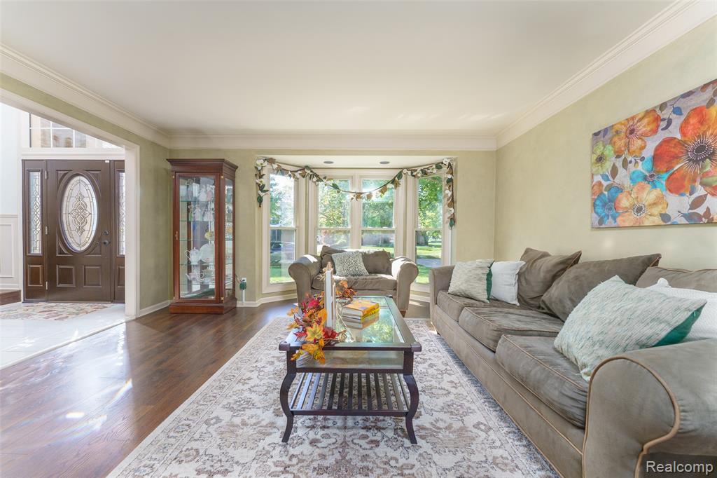 47582 Fox Court, Canton, MI 48187 — Photo 6