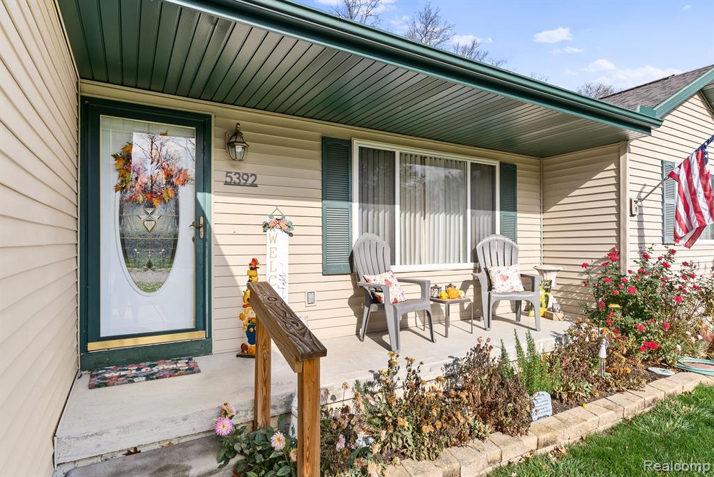 5392 WHEAT WAY Avenue, Swartz Creek, MI 48473 — Photo 4
