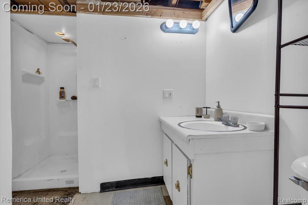 570 Cardwell Street, Garden City, MI — Photo 23