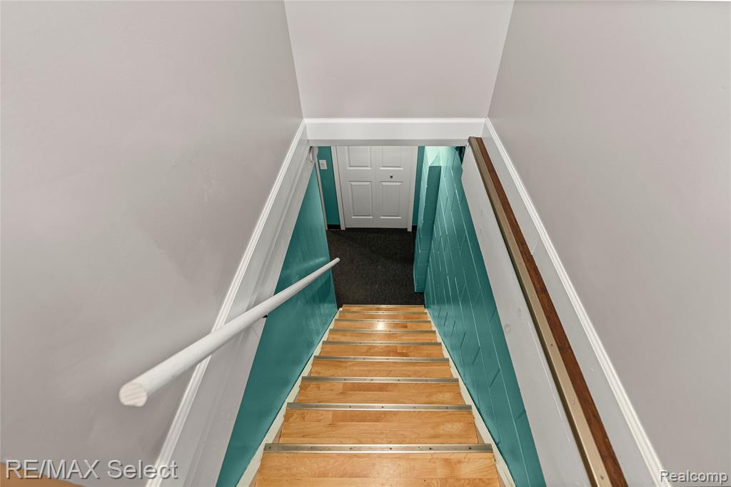 6030 Sun Valley Drive, Grand Blanc, MI 48439 — Photo 21
