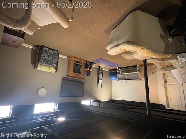 682 Queens Way, Canton, MI 48188 — Photo 26