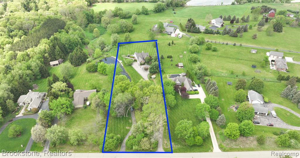 7859 BROOK LANE, Clarkston, MI 48348 — Photo 2