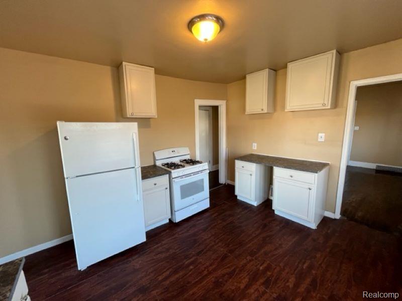 42 Oak Street, River Rouge, MI 48218 — Photo 5
