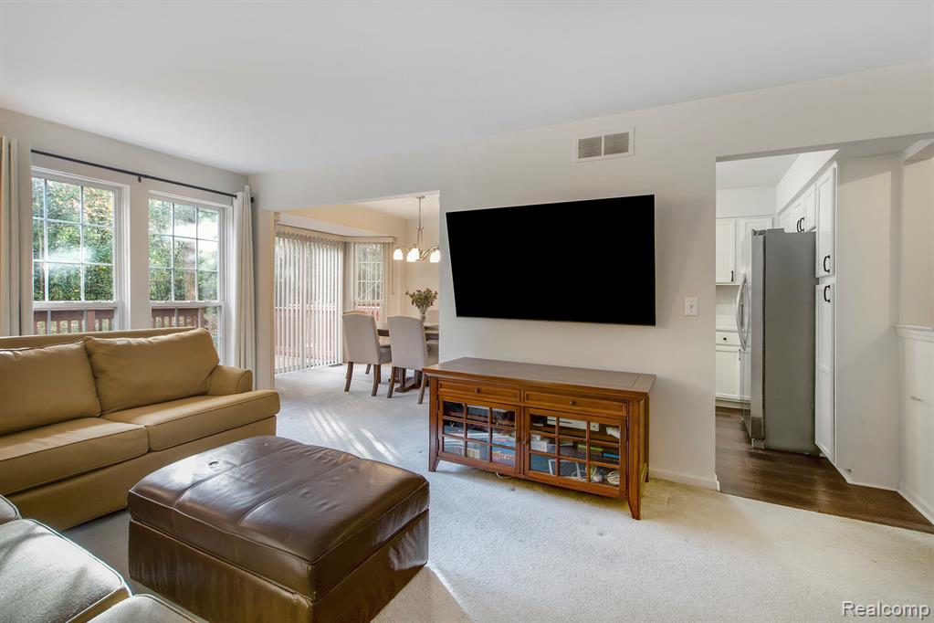3129 Village Circle, Ann Arbor, MI 48108 — Photo 3