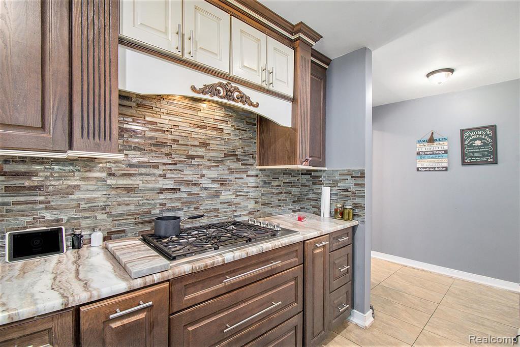 7471 Brewer Road, Flint, MI 48507 — Photo 11