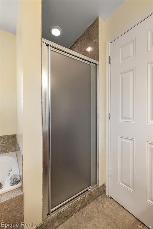 4527 Rochester Road, Troy, MI 48085 — Photo 45