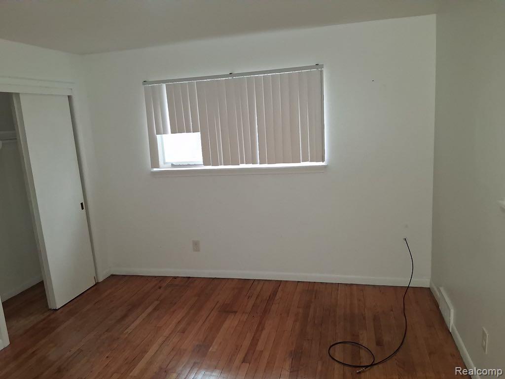 19482 Archer Street, Detroit, MI 48219 — Photo 8