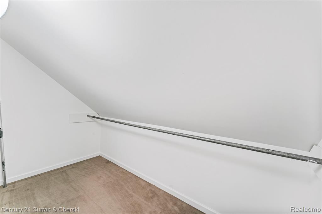 505 Hollywood Avenue, Grosse Pointe Woods, MI 48236 — Photo 27