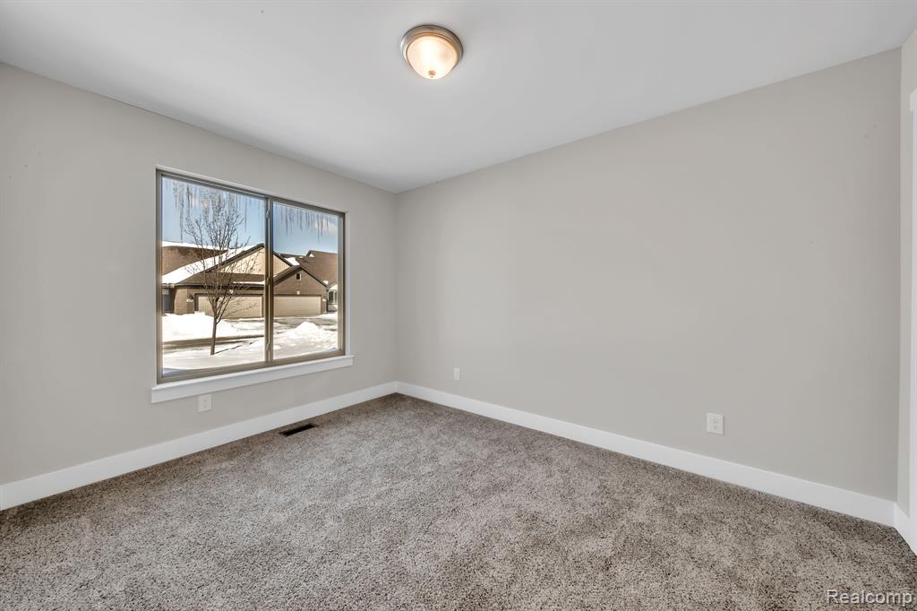 48341 APPLEGROVE Lane, New Baltimore, MI, 00000