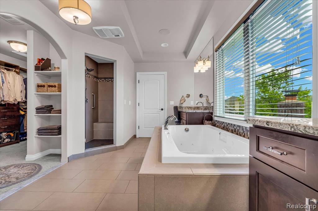 21174 Bridle Run, Northville, MI 48167 — Photo 39