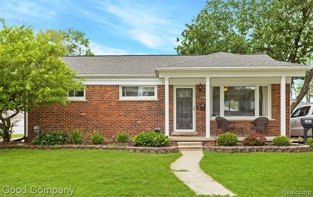 905 Parliament Avenue, Madison Heights, MI 48071 — front exterior