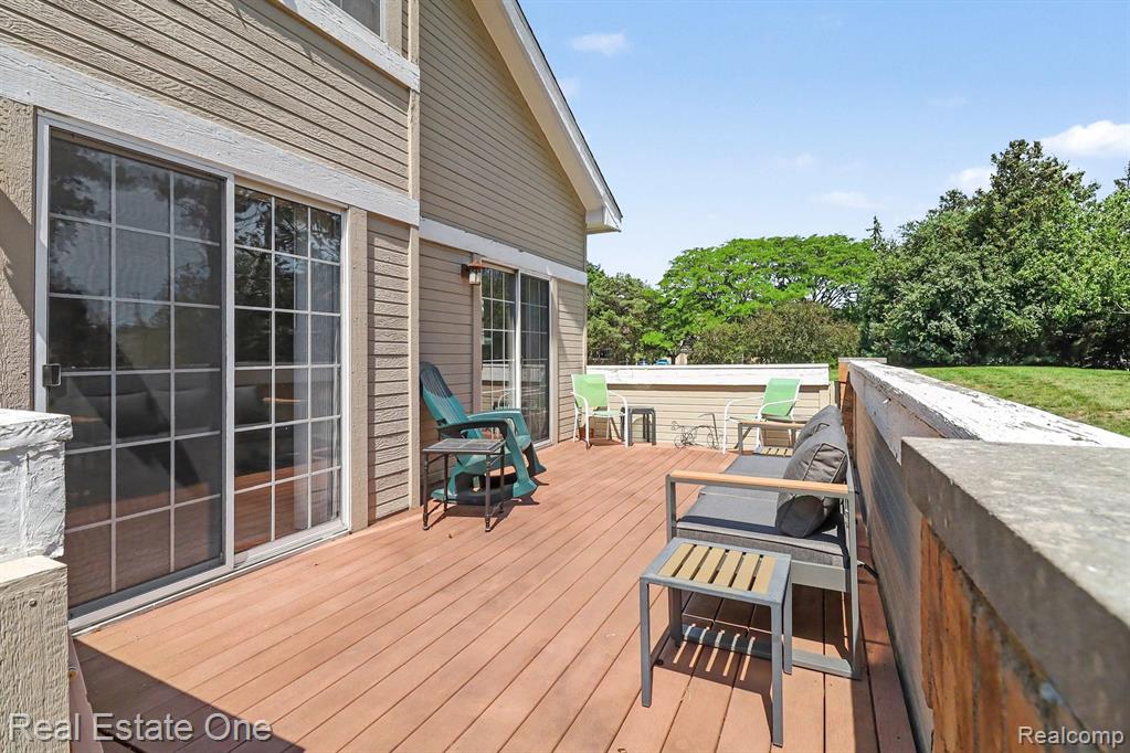 6617 Chimney Sweep, West Bloomfield, MI — Photo 26