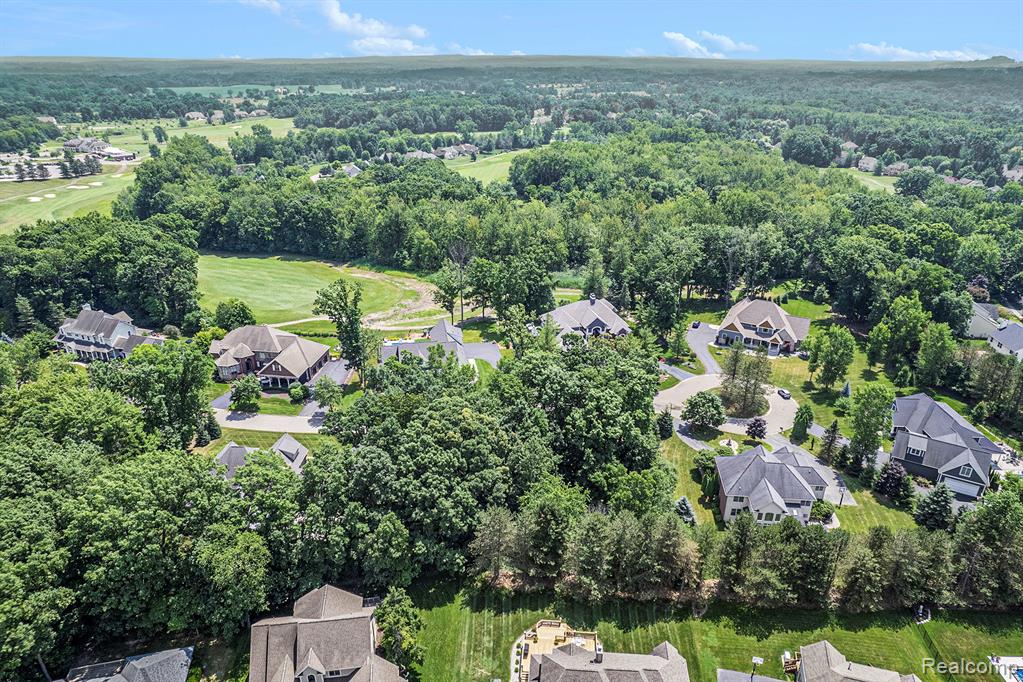 UNIT 110 ANDOVER CT Andover Court, Grand Blanc, MI 48439 — Photo 7