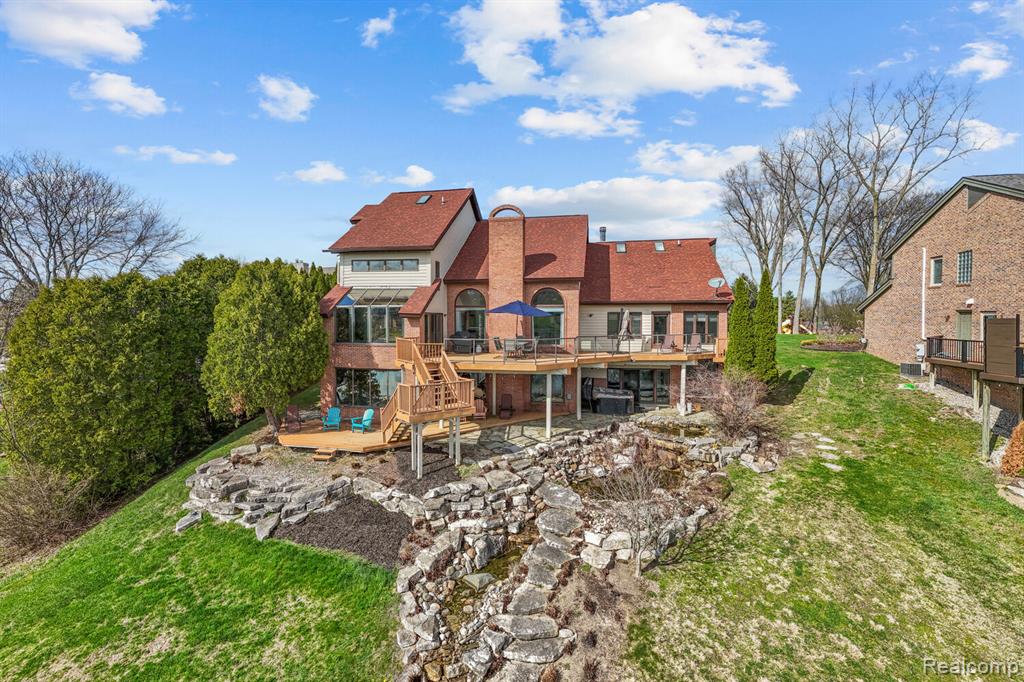 10785 Oxbow Lakeshore Drive, White Lake, MI — Photo 42