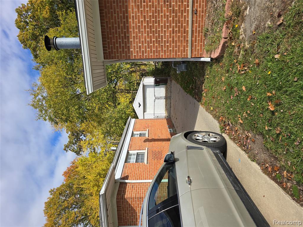 140 HUBBARD Street, Garden City, MI, 00000