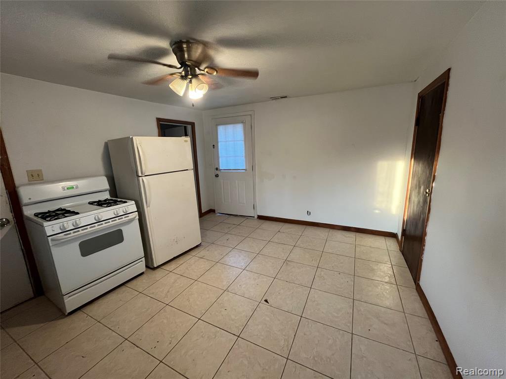 4218 Babcock #1 Road, Lexington, MI 48450 — Photo 4
