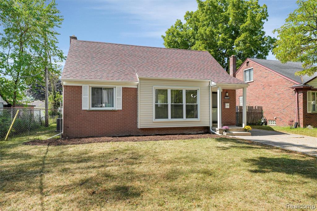 19201 Bentler Street, Detroit, MI 48219 — Photo 28