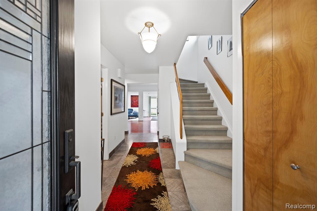 917 HUMPHREY Avenue, Birmingham, MI 48009 — Photo 4