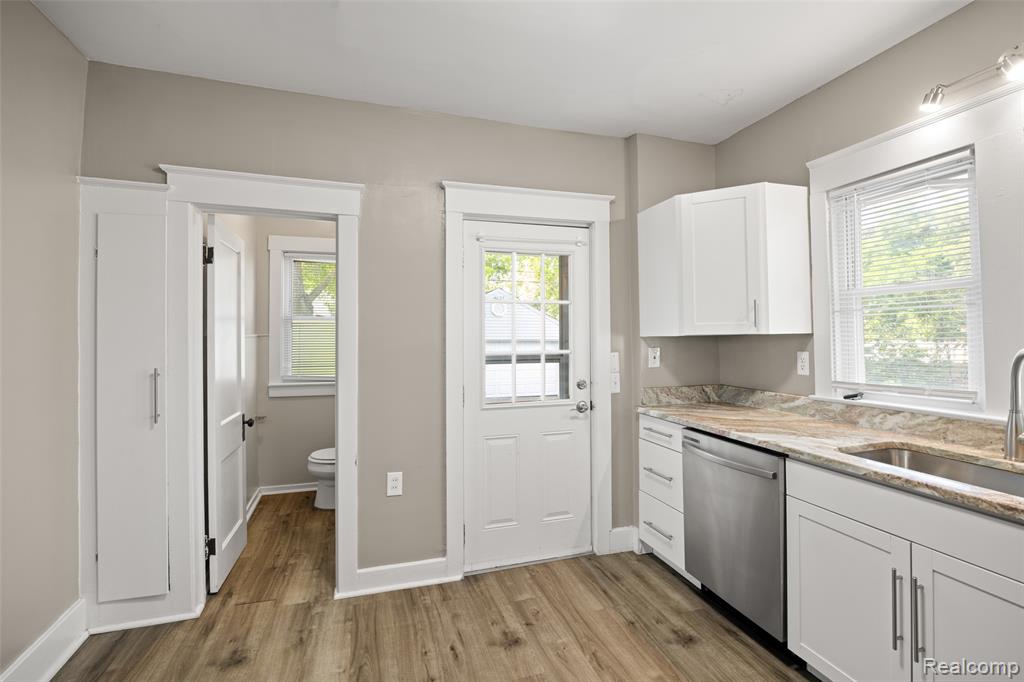 556 E Troy Street, Ferndale, MI 48220 — Photo 10