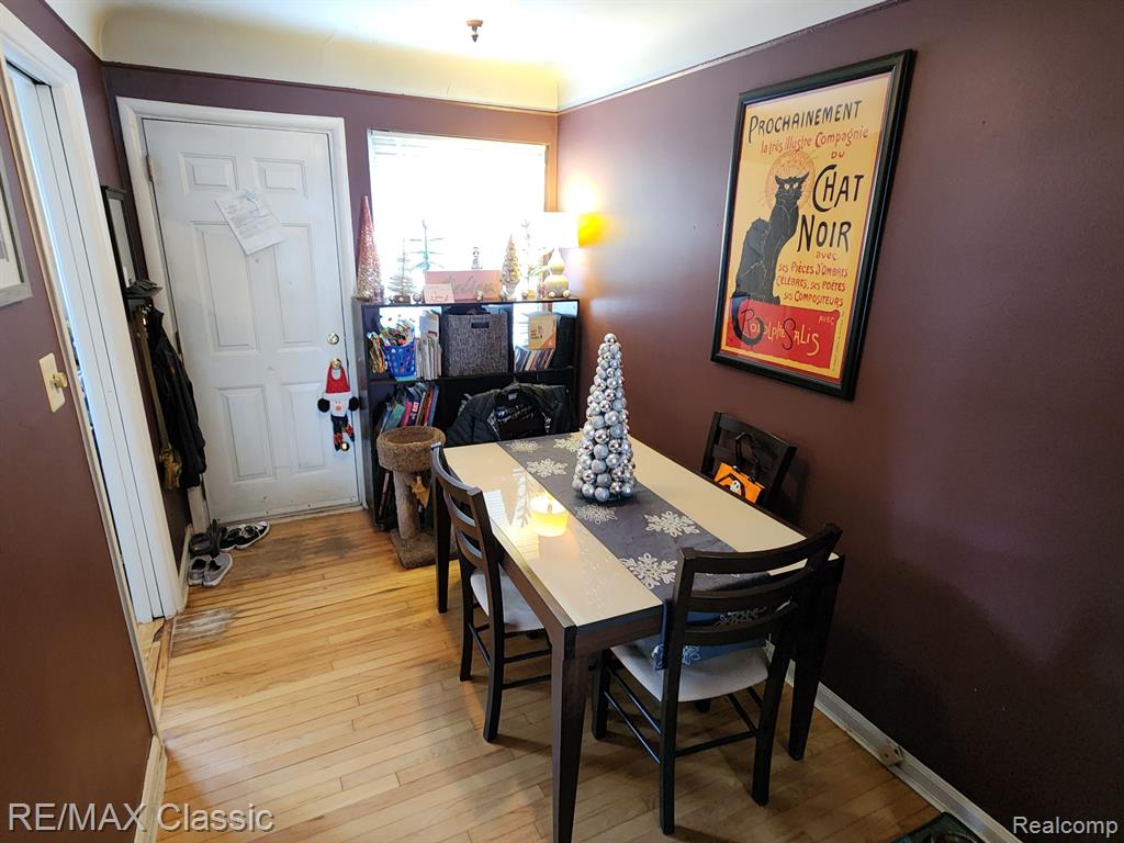 508 W HOUSTONIA Avenue, Royal Oak, MI 48073 — Photo 5