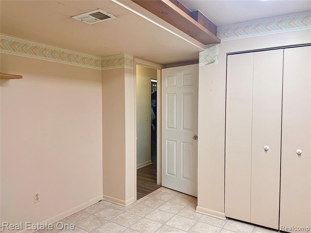 4620 Kempf Street, Waterford, MI 48329 — Photo 41