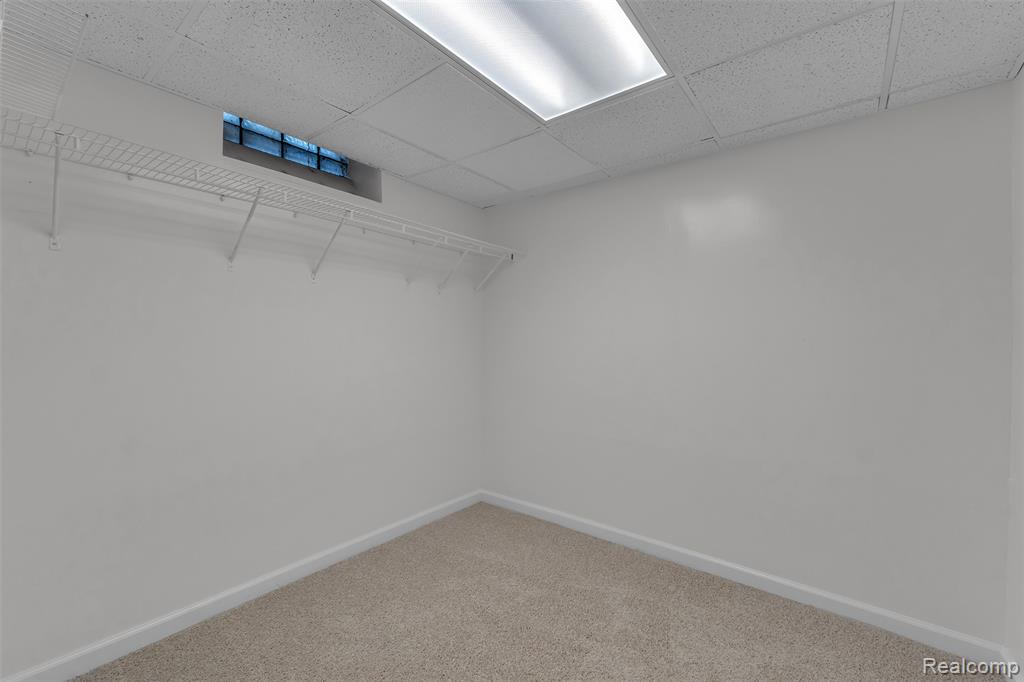 18755 Cambridge Boulevard, Lathrup Village, MI 48076 — Photo 48