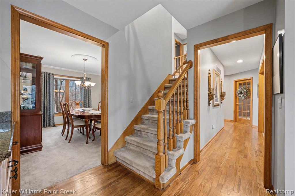 247 Glenmoor Drive S, Rochester, MI 48307 — Photo 15