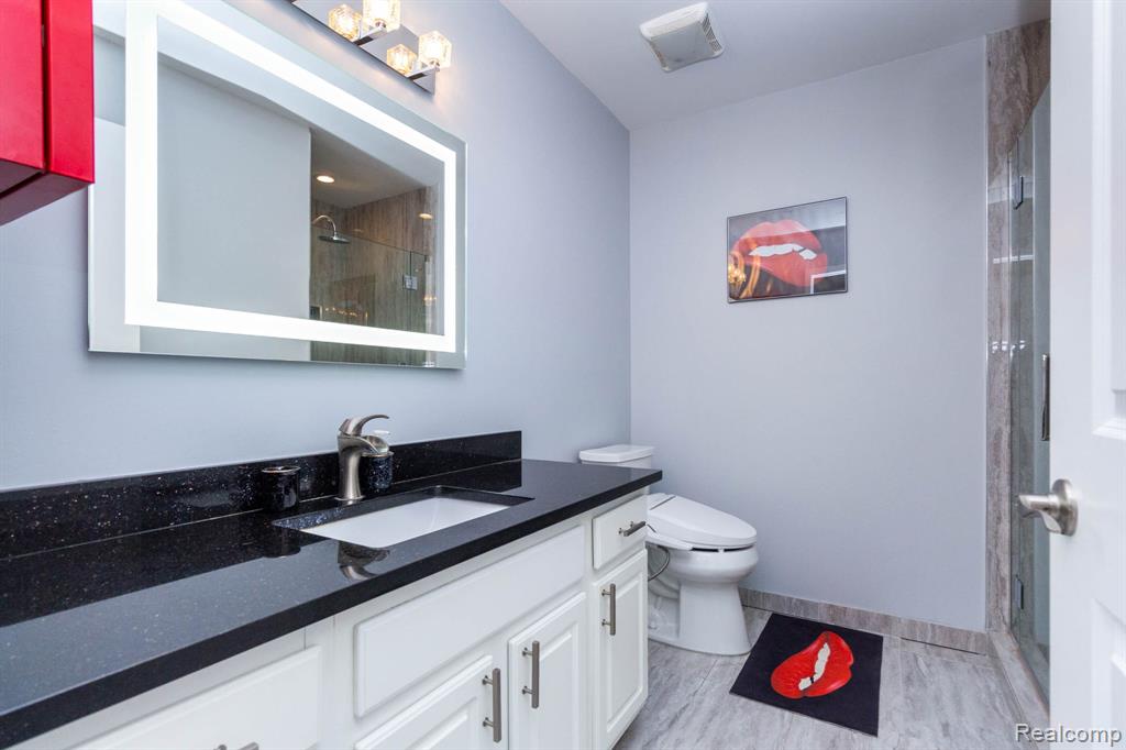 487 N Oak Drive, Commerce Twp, MI 48390 — Photo 21