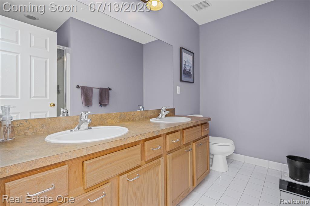8206 Timber Trail, 82, White Lake, MI — Photo 18