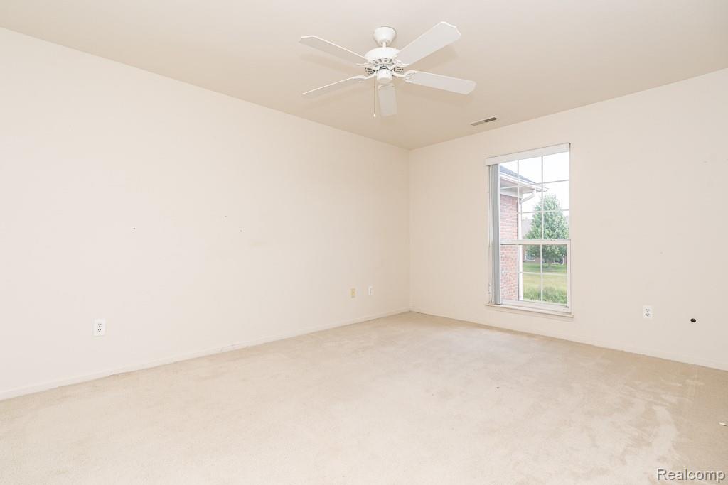 51780 Adler Park Drive W, Chesterfield, MI — Photo 17