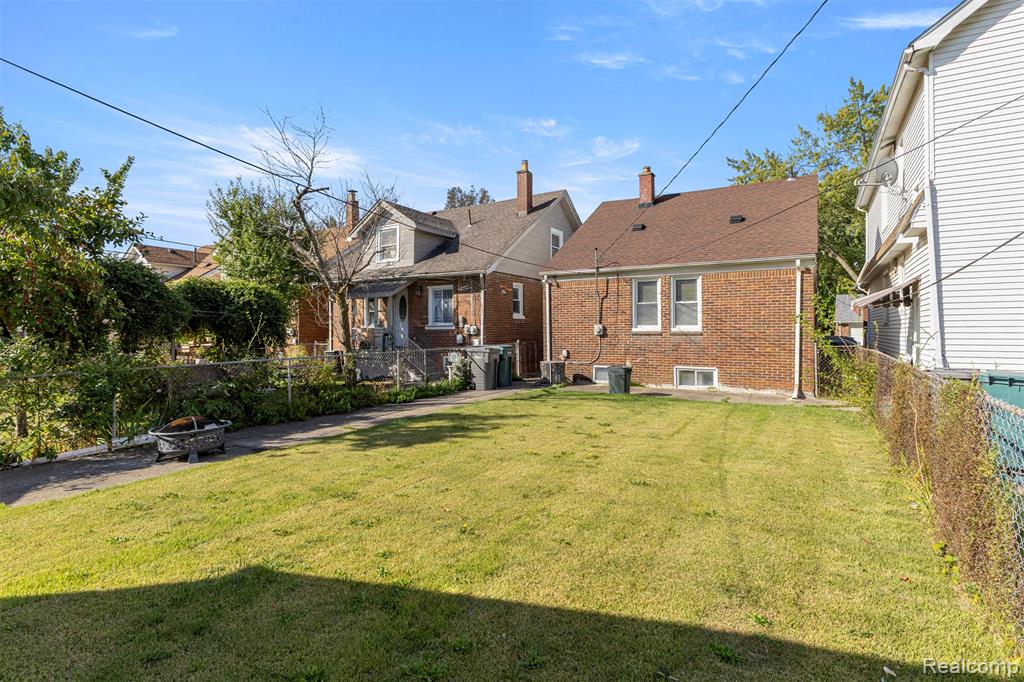 7702 Kendal Street, Dearborn, MI 48126 — Photo 32