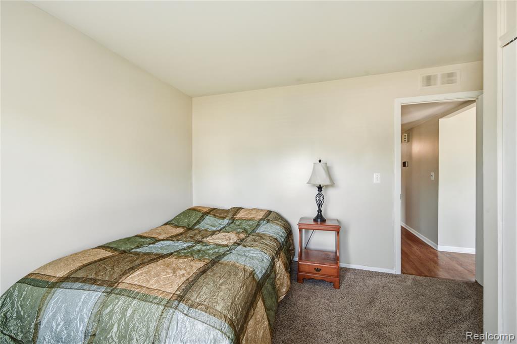 32138 Glaser Road, Rockwood, MI — Photo 16