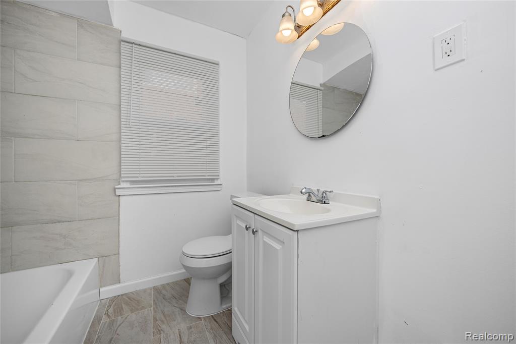 7280 Rosemont Avenue, Detroit, MI 48228 — Photo 20