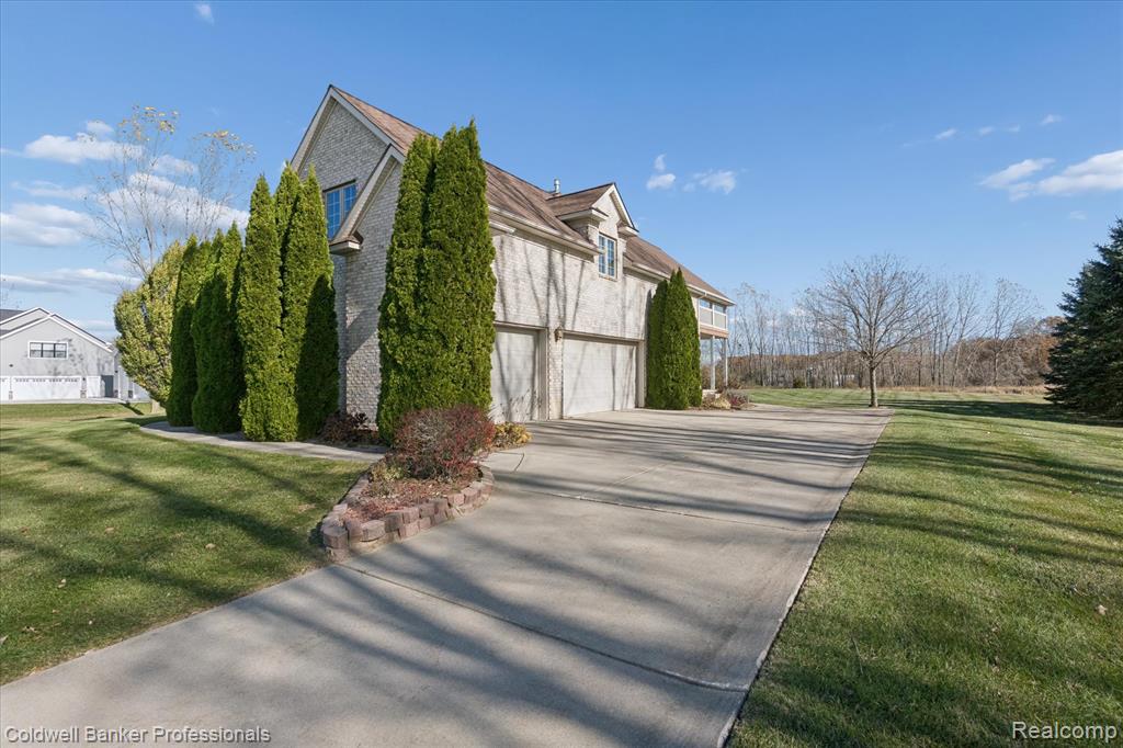 13065 White Oaks, Gaines Vlg, MI 48436 — Photo 5