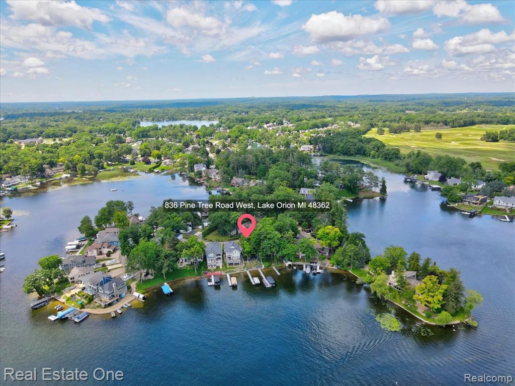 836 Pine Tree Road W, Lake Orion, MI 48362 — Photo 87