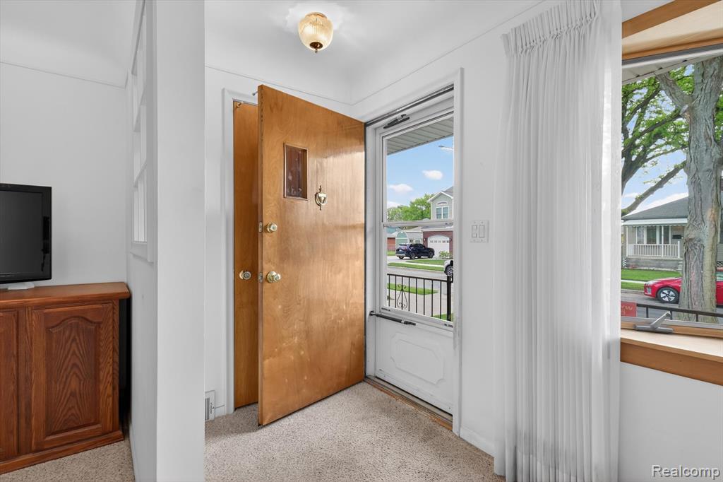 848 7th Street, Wyandotte, MI 48192 — Photo 7