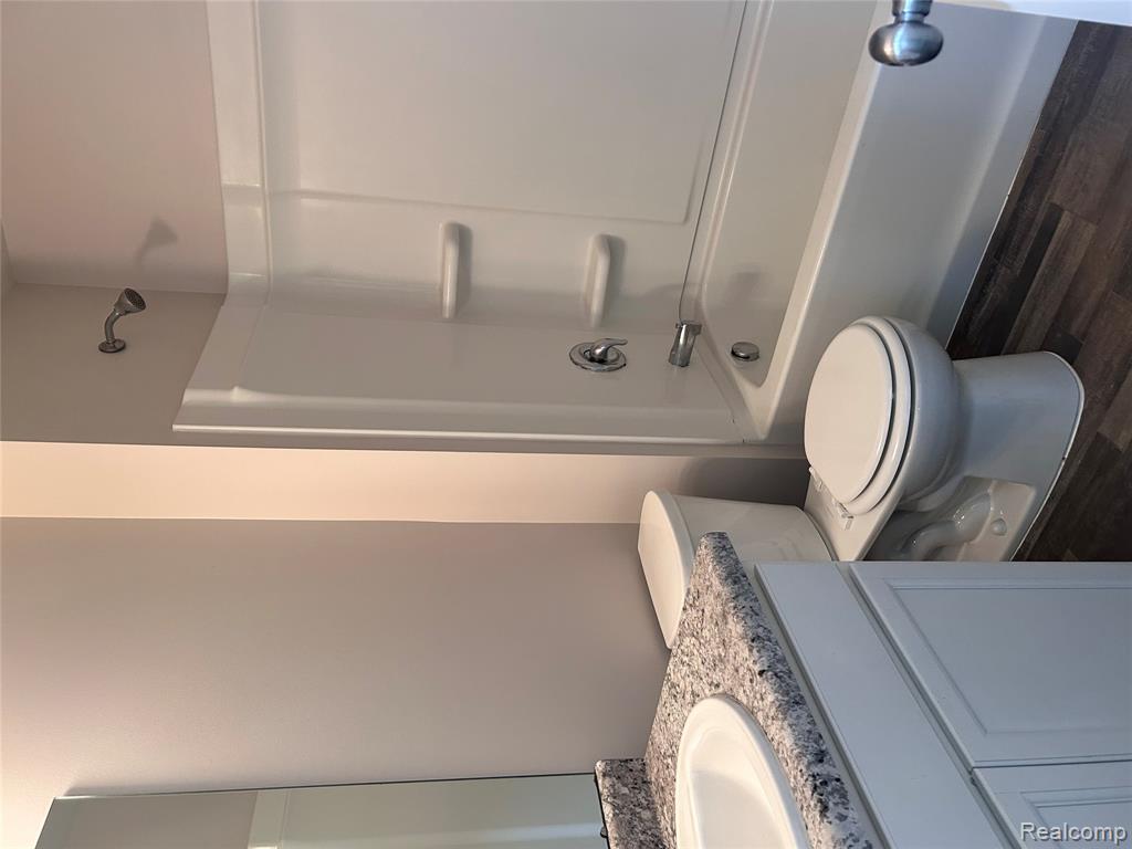 9145 Magnolia Court, Davison, MI 48423 — Photo 15