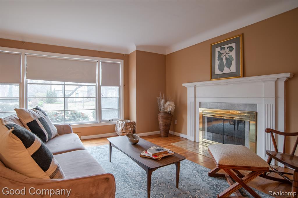 2564 WOODSTOCK Drive, Highland Park, MI 48203 — Photo 6