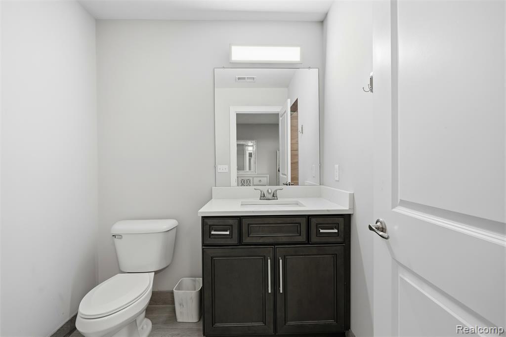 56496 Leeds Lane, Macomb, MI 48042 — Photo 25