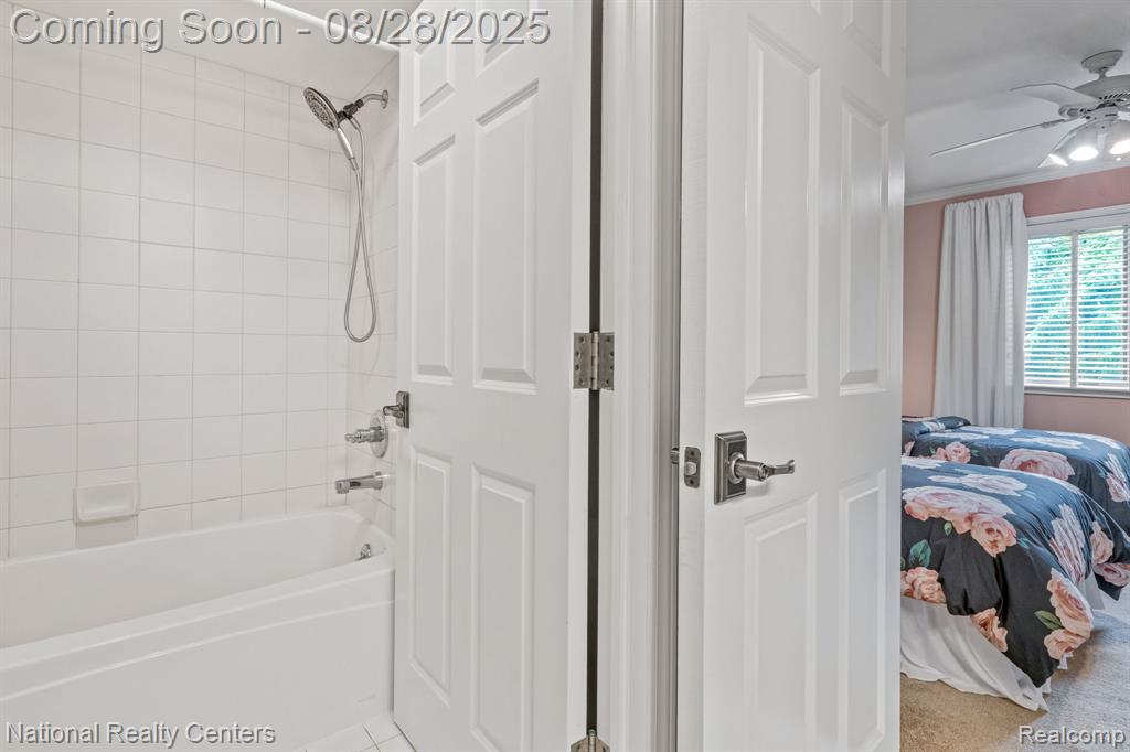 5166 Springdale Court, Clarkston, MI 48348 — Photo 45