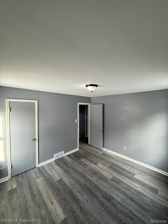 6739 Plainview Avenue, Detroit, MI 48228 — Photo 4