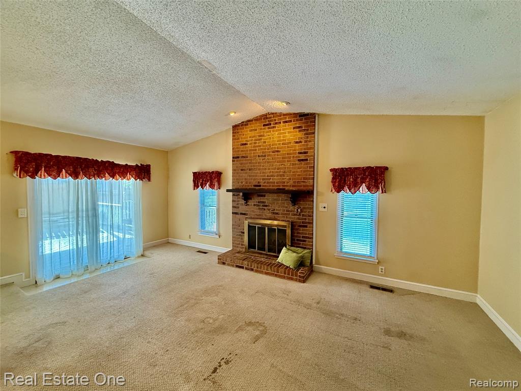 42075 GLORIA Drive, Canton, MI 48187 — Photo 21