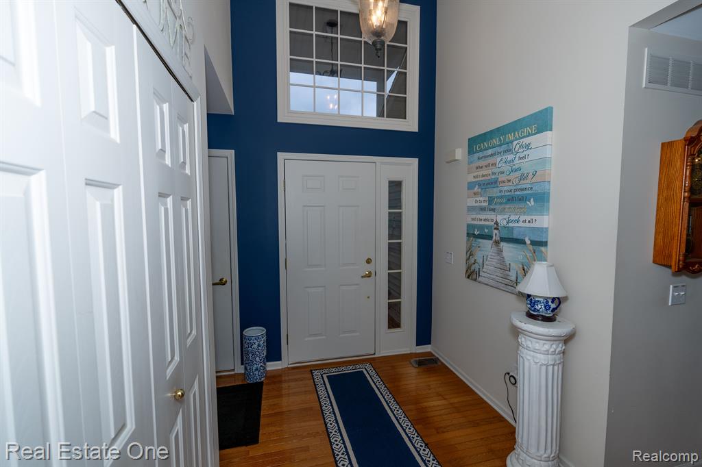 2278 CHERRY WOOD Drive, 50, Brighton, MI 48116 — Photo 4