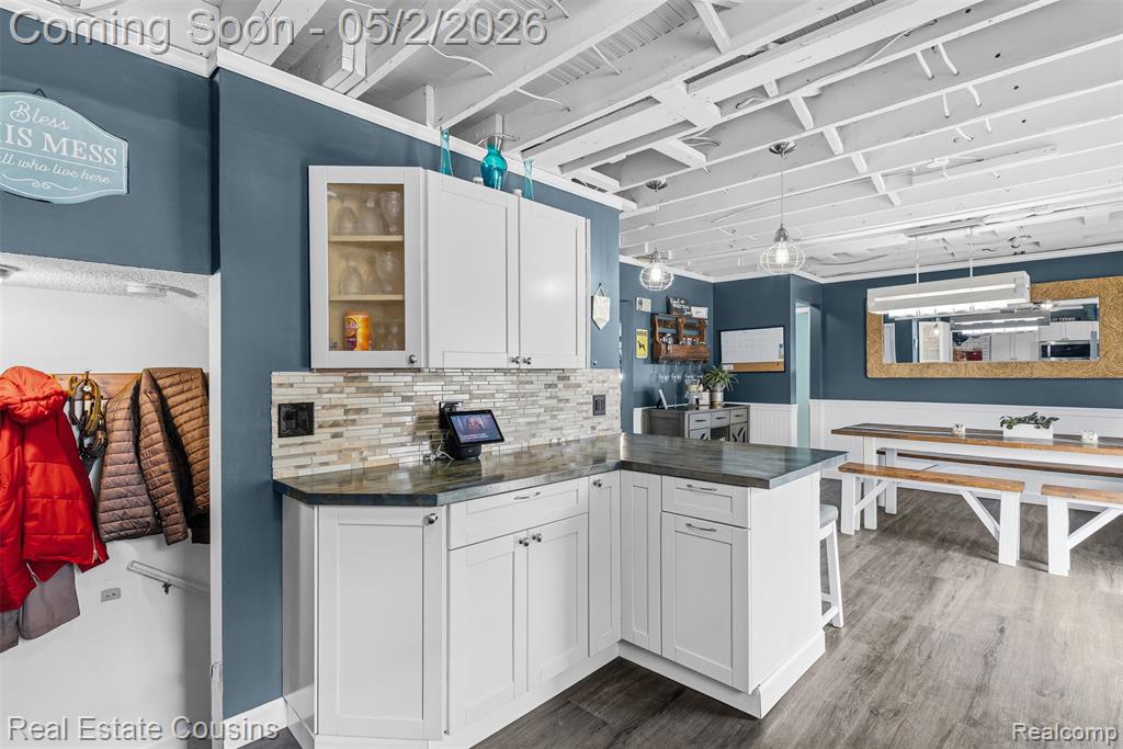 824 E King Street, Owosso, MI 48867 — Photo 17